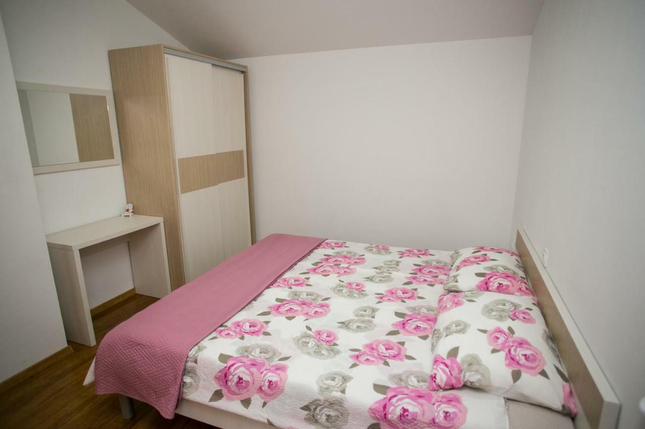 Agata Apartments نوفاليا المظهر الخارجي الصورة