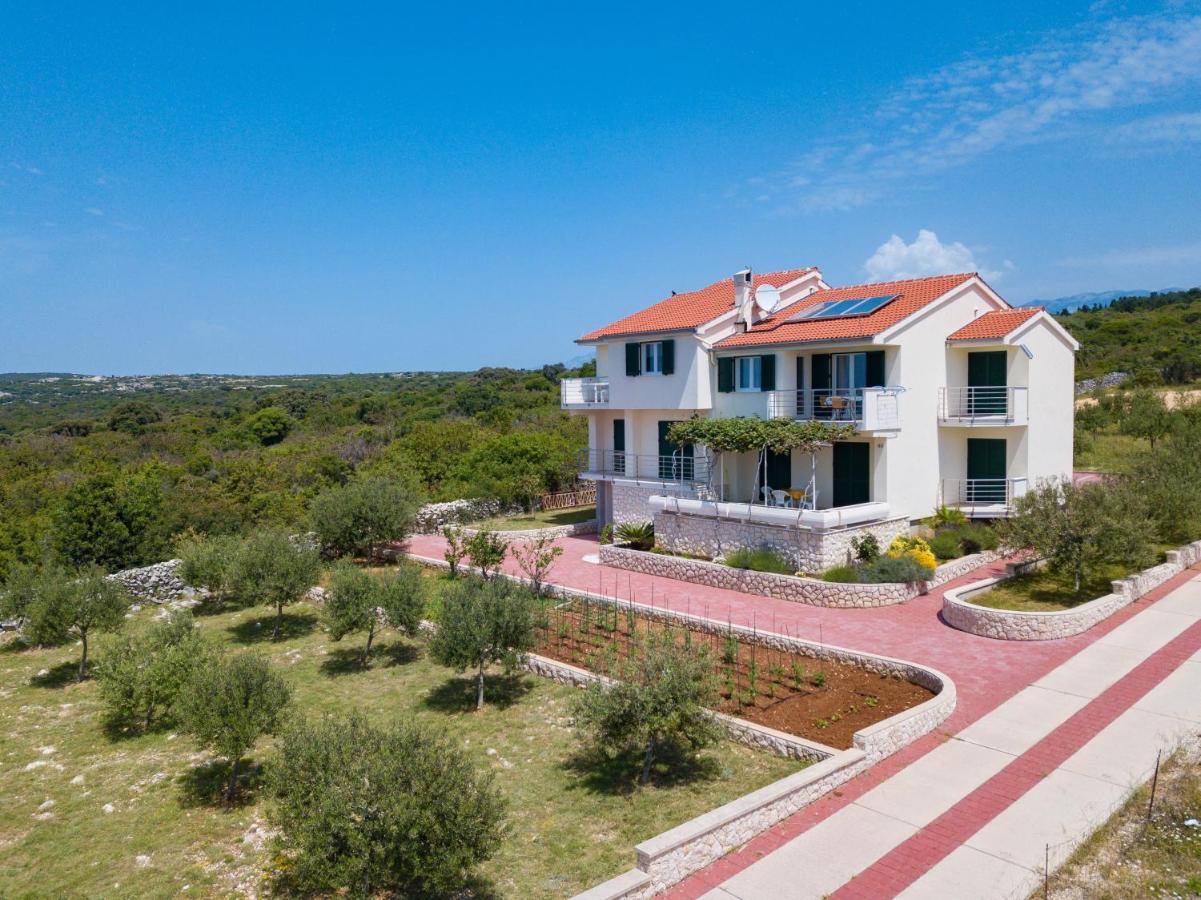 Agata Apartments نوفاليا المظهر الخارجي الصورة